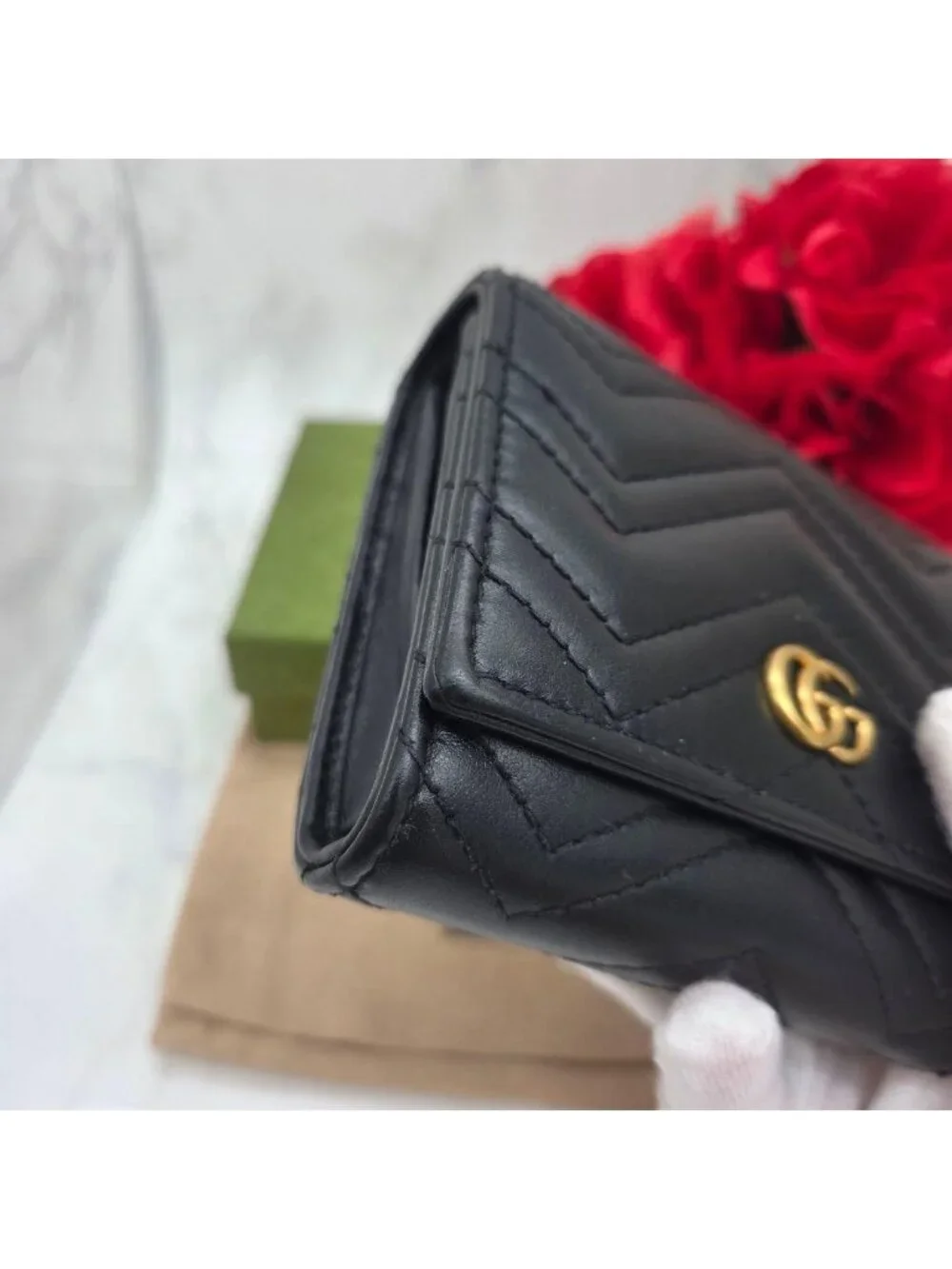 Gucci Fold Wallet GG Marmont Quilted Black